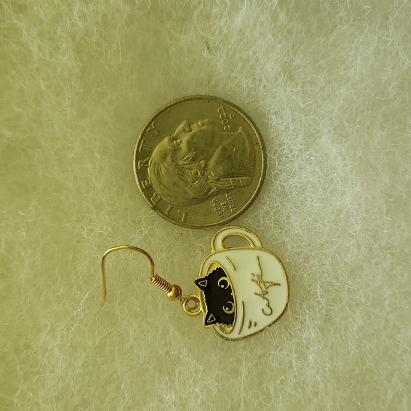 Dainty cat and coffee ☕️  tea mug cup - Picture 3 of 3